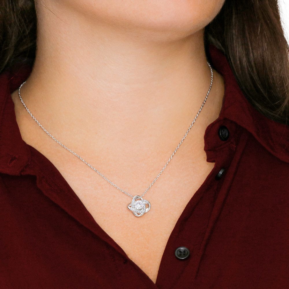 Vesta Knot Necklace - Beautiful Wife
