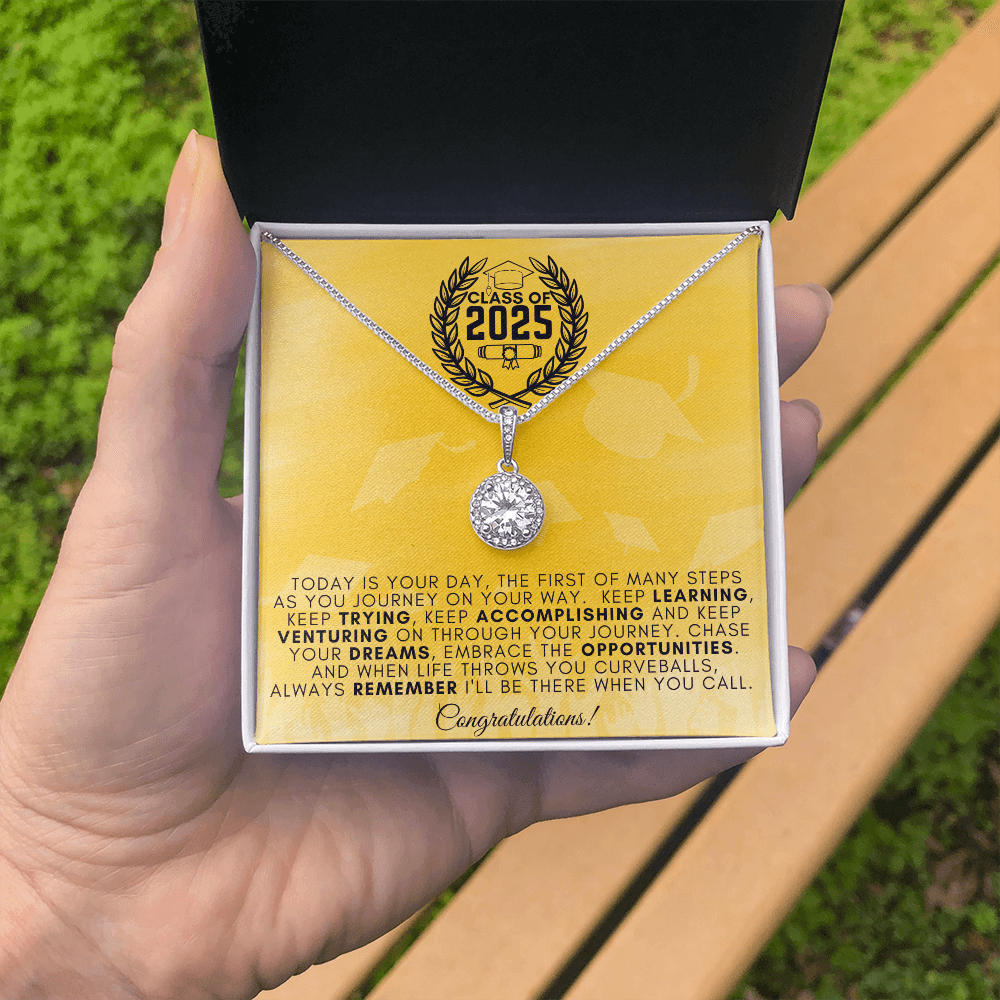 ZIAVIA  |  Cushion Star Necklace  |  Graduation 2025