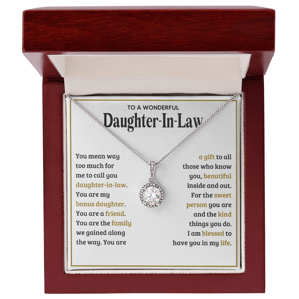 ZIAVIA  |  Cushion Star Necklace  |  Wonderful Daughter In Law