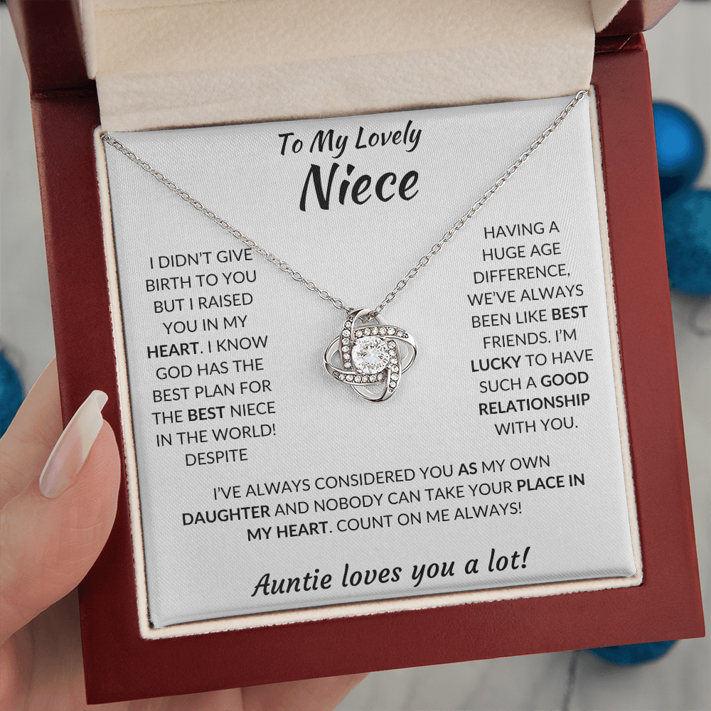 ZIAVIA  |  Vesta Knot Necklace  |  My Lovely Niece